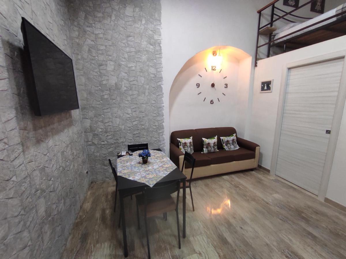 Tapia'S Rooms Big Catania Exterior foto